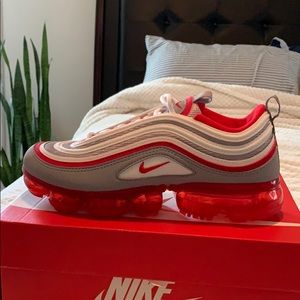 Women’s Nike Air Vapormax 5half women’s